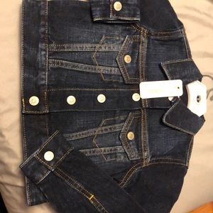 Girls jean jacket so adorable